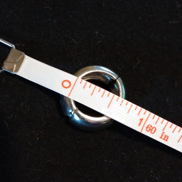 Vintage chunky costume silver jewelry earrings/ear cuffs - Picture 5 of 5